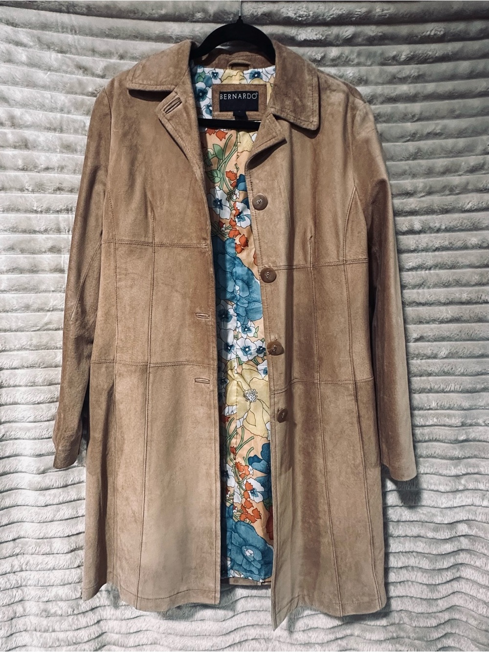 Vintage 100% Suede leather trench Coat with stunning silky Floral Lining